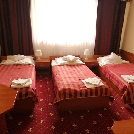 Hotel Jurajski Modlnica Luaran gambar