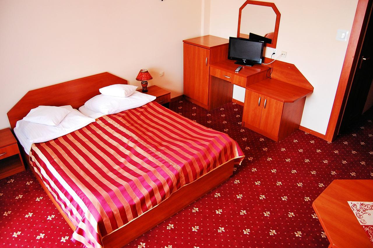 Hotel Jurajski Modlnica Luaran gambar
